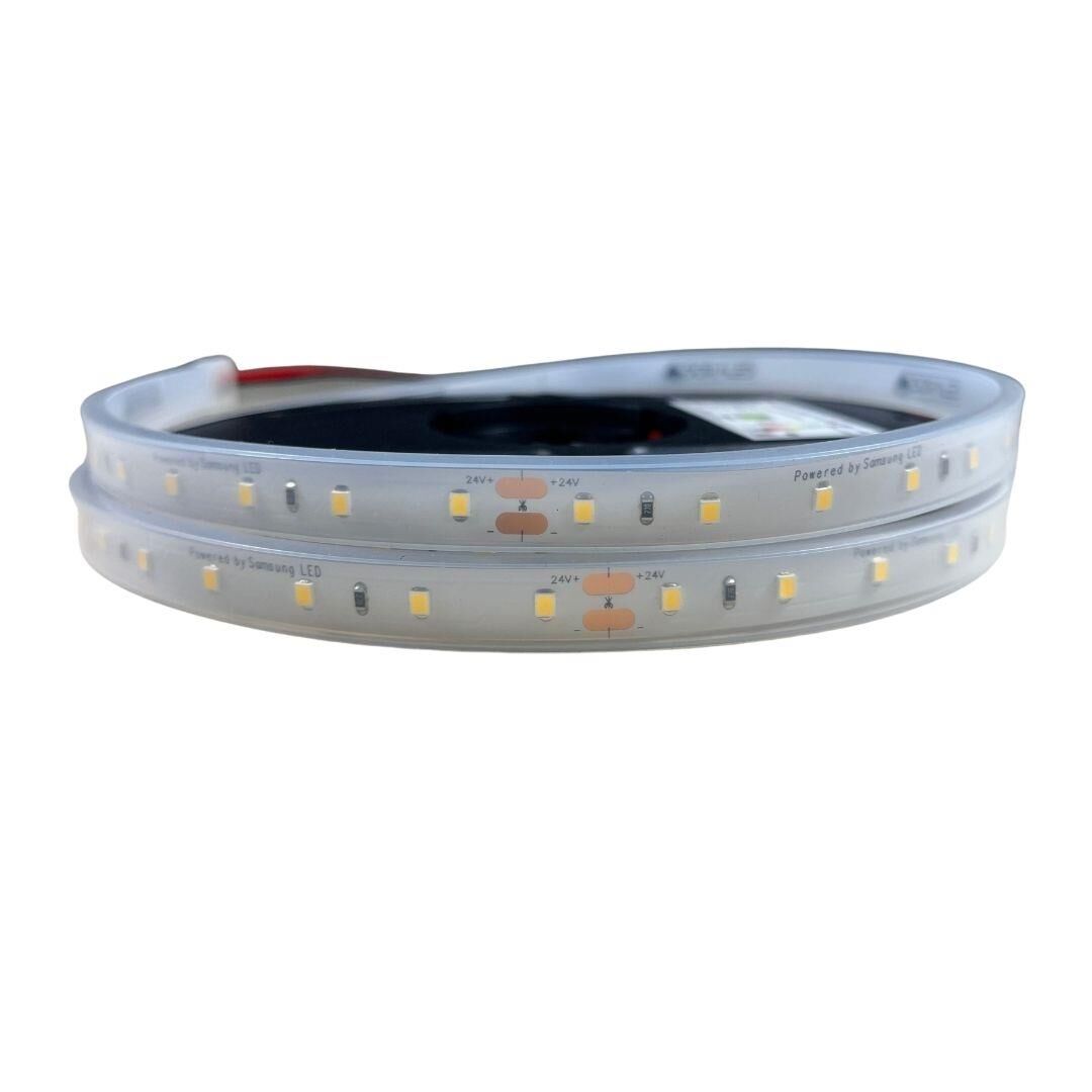 SAMSUNG ŞERİT LED SAMSUNG 60 LEDLİ 2835 SMD 4000K ŞERİT LED 24V 14.4W IP67